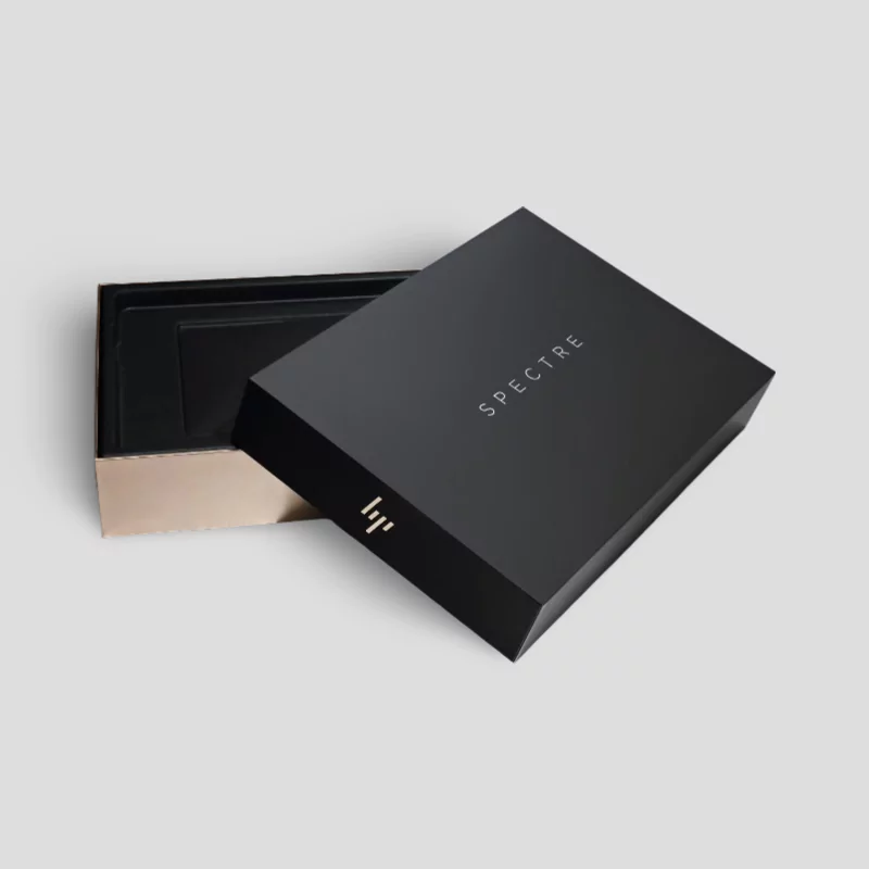 Luxury Apparel Boxes - Image 4